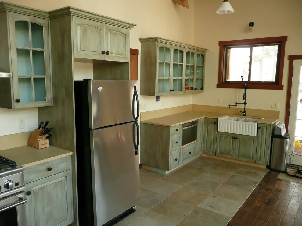 Summit Sanctuary: Off-Grid Mountain Retreat by SC Design - Photo 6