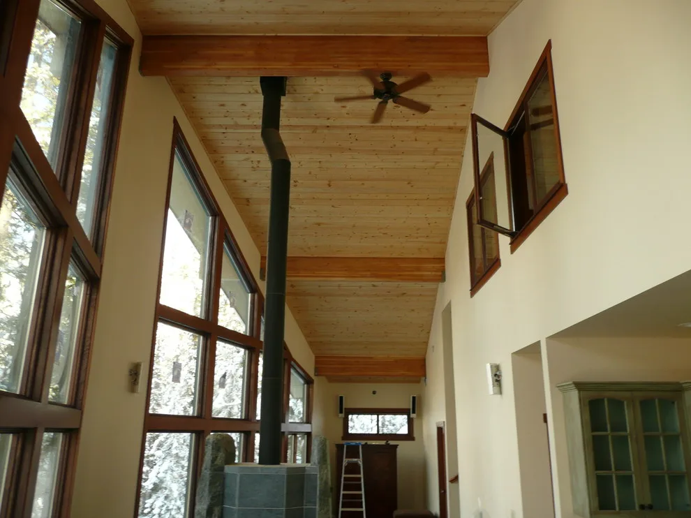 Summit Sanctuary: Off-Grid Mountain Retreat by SC Design - Photo 3