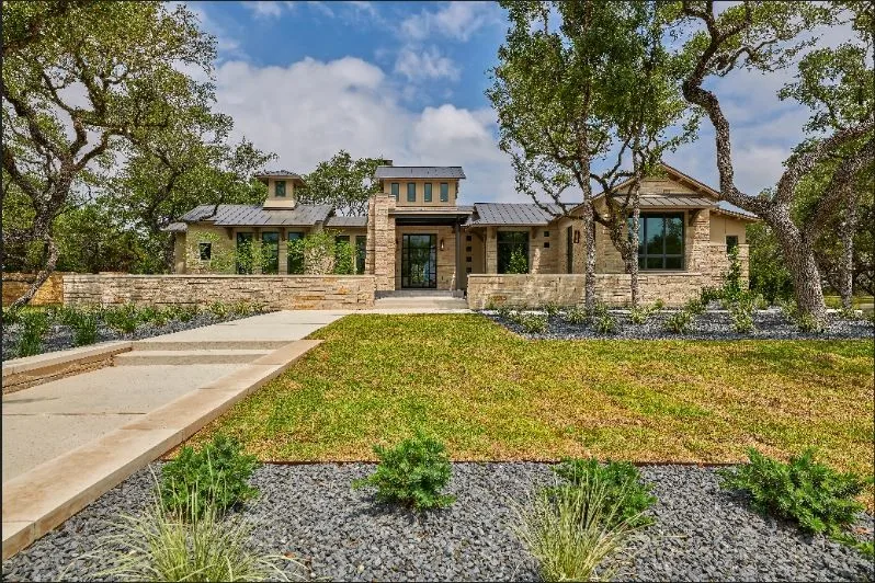 Huntington Transitional Farmhouse by A-Design By Gustavo Arredondo, Inc. - Photo 12