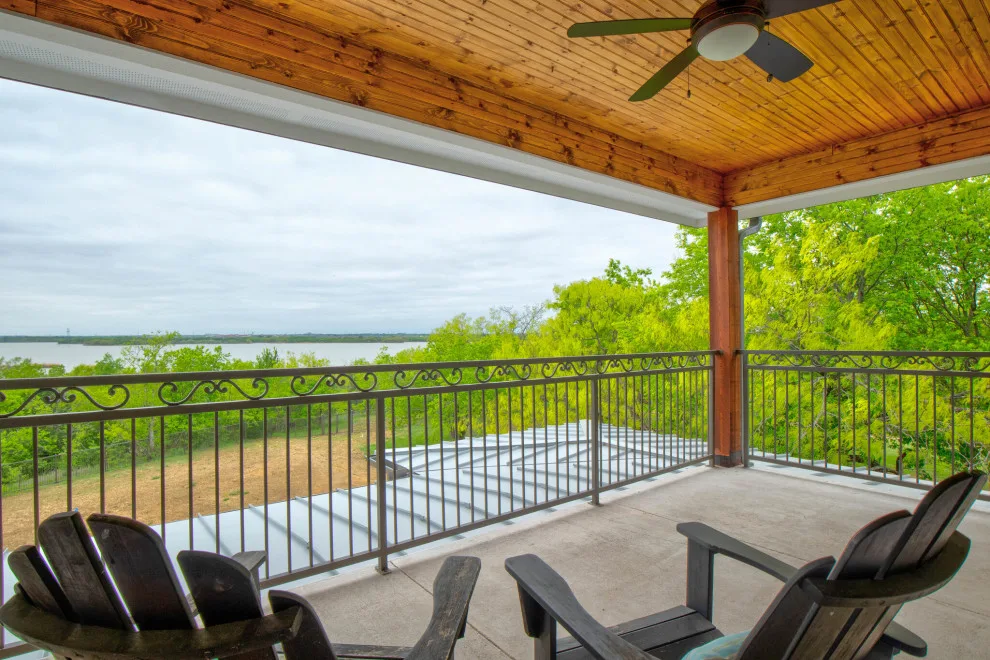 Dual-Level Lakehouse Retreat by Bohannon Design Team - Photo 5
