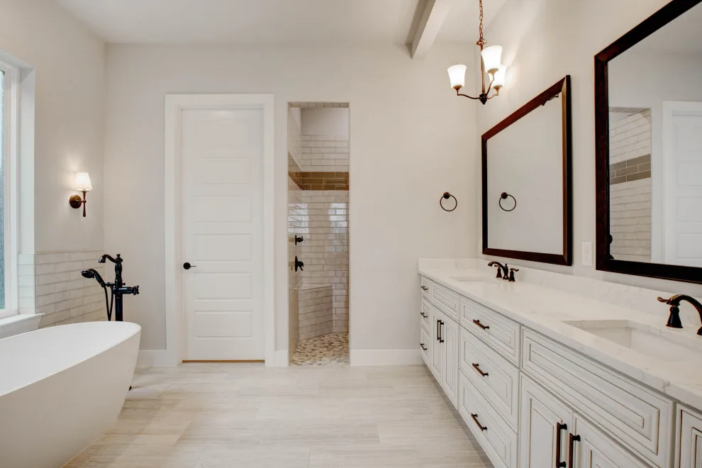 Dual-Level Lakehouse Retreat by Bohannon Design Team - Photo 19