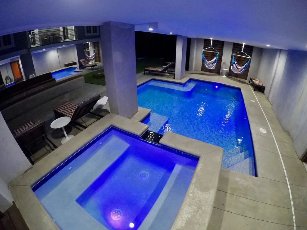 Modern twin beach villas by Guenther Designs & Consulting LLC - Photo 3