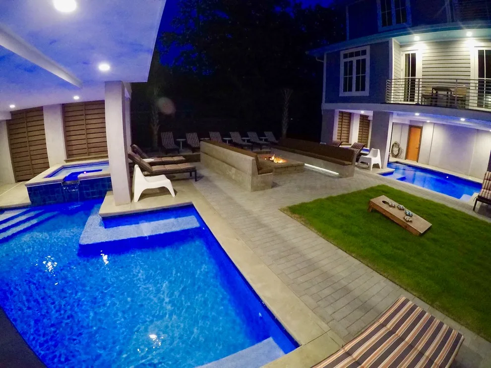 Modern twin beach villas by Guenther Designs & Consulting LLC - Photo 10