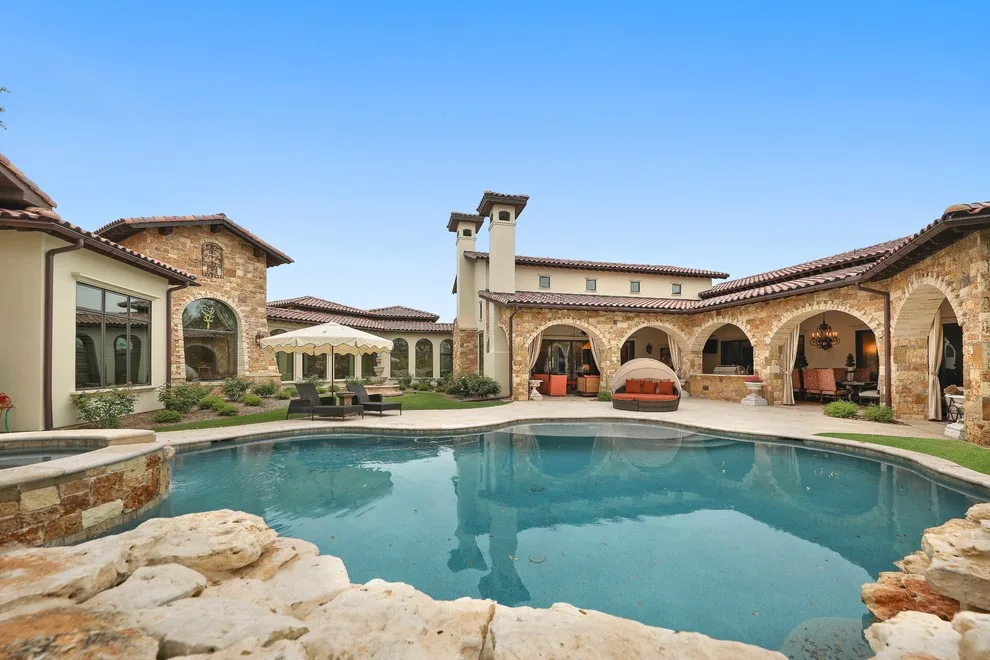DREAM VILLA by Oscar E. Flores Design Studio, LLC - Photo 42