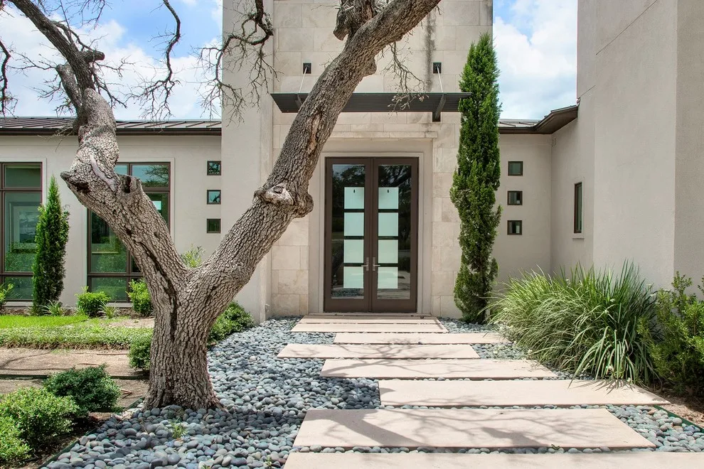 Waterford Heights Modern by A-Design By Gustavo Arredondo, Inc. - Photo 22