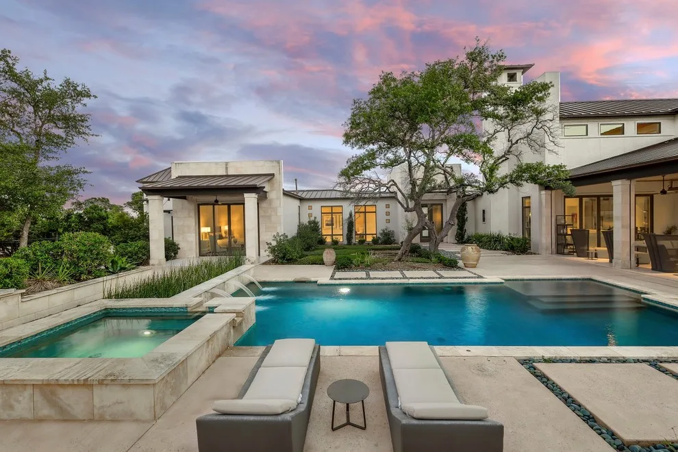 Waterford Heights Modern by A-Design By Gustavo Arredondo, Inc. - Photo 27