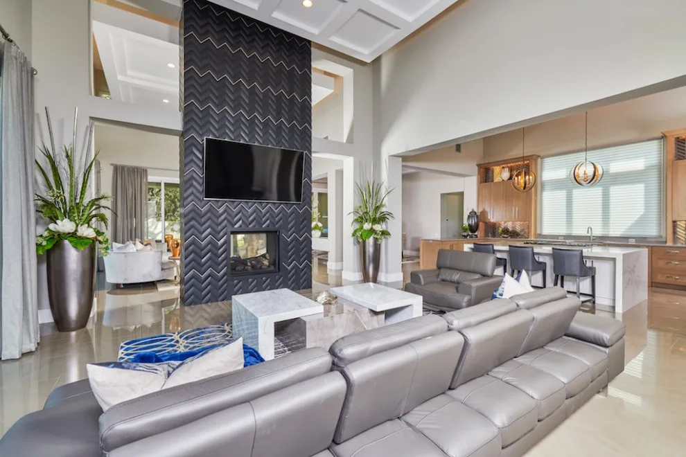 Wellesley Loop Transition by A-Design By Gustavo Arredondo, Inc. - Photo 2