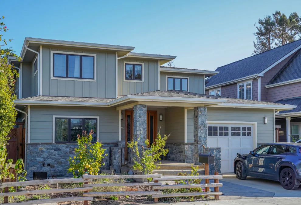 Santa Cruz West Side New Residence by Golden Visions Design - Photo 7