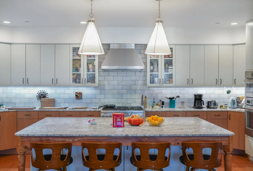 Santa Cruz West Side New Residence by Golden Visions Design - Photo 3