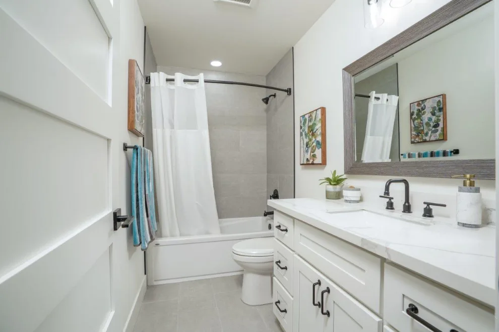 Murmuring Breezes by Pacific Home Source LLC - Photo 2