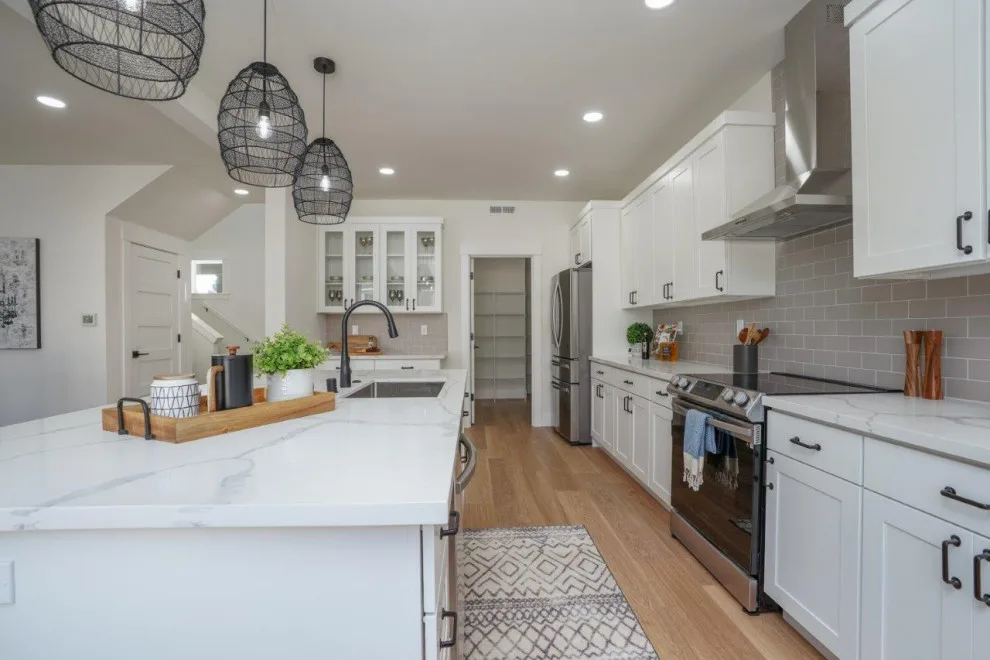 Murmuring Breezes by Pacific Home Source LLC - Photo 14