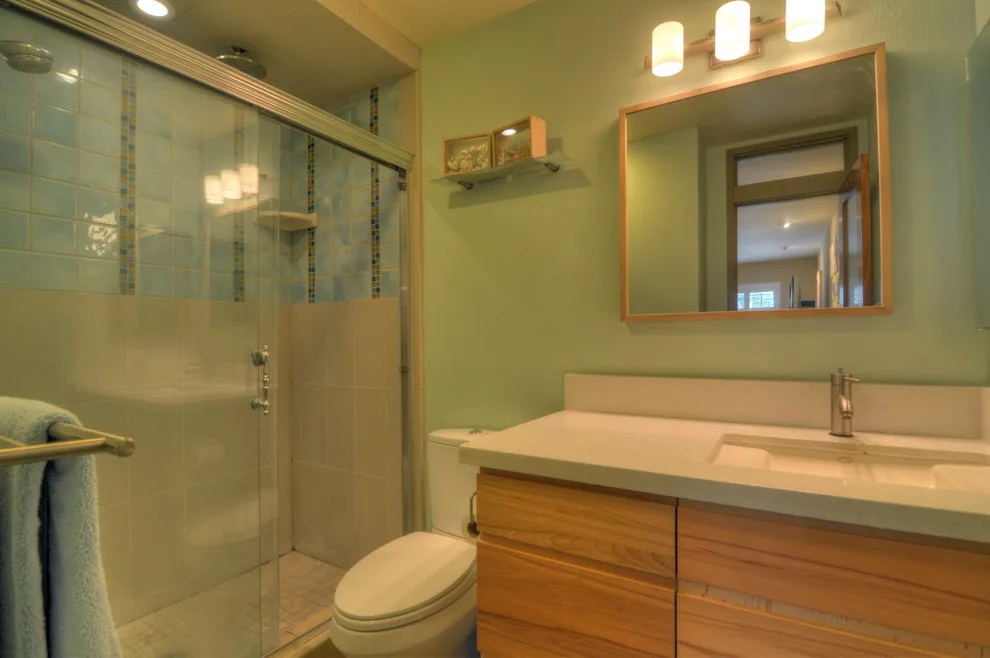 Complete Home Renovation: Sleek Modern Aesthetics by Caroline Veerman Homes - Photo 2