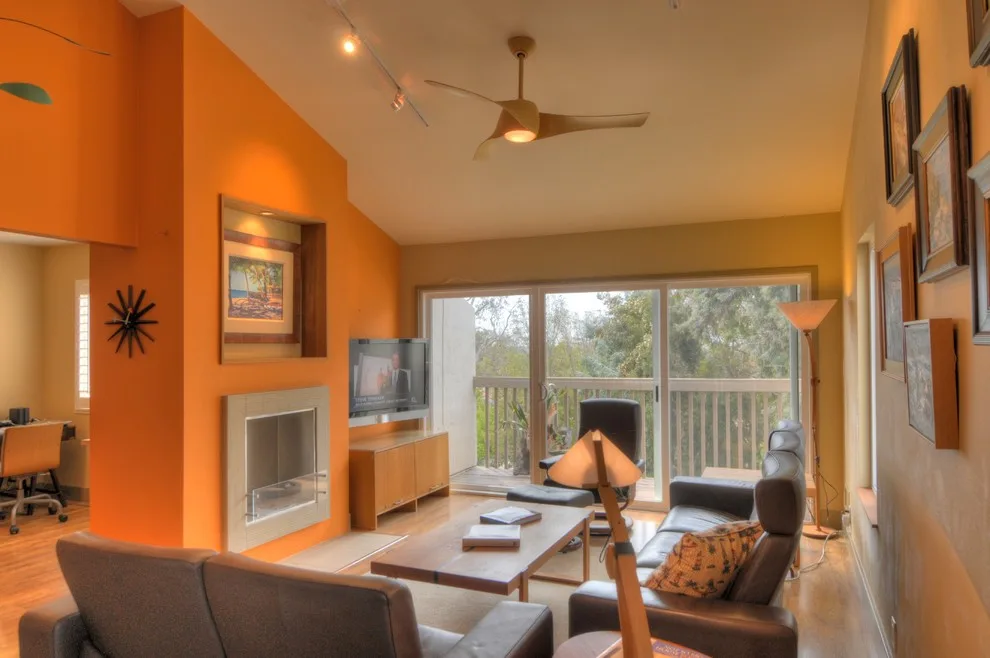 Complete Home Renovation: Sleek Modern Aesthetics by Caroline Veerman Homes - Photo 10