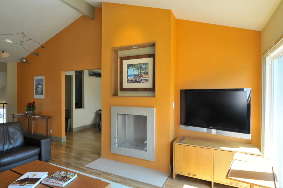 Complete Home Renovation: Sleek Modern Aesthetics by Caroline Veerman Homes - Photo 15