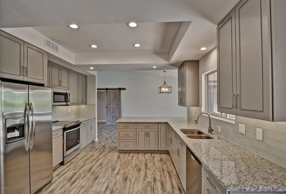 Markham Design Co. LLC - Photo 6