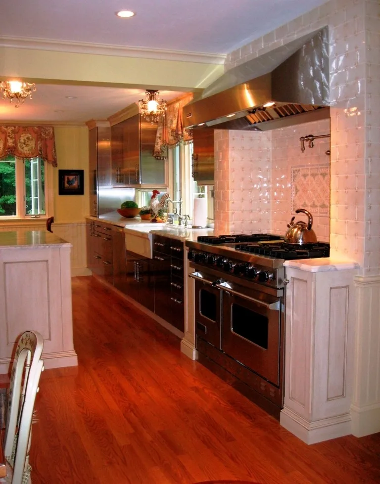 Home Kitchen and Laundry Renovations by Belle Ville Design Build - Photo 2