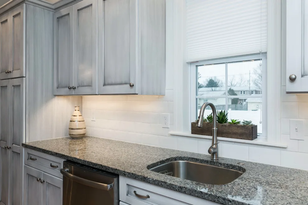 Timeless Sophistication: Kitchen by Saratoga Kitchens And Baths - Photo 4
