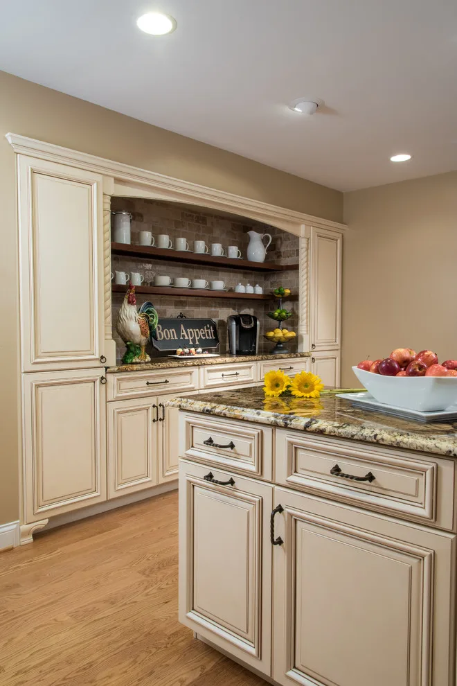 Coffee Bar Kitchen by Lorrien Homes & Remodeling - Photo 3