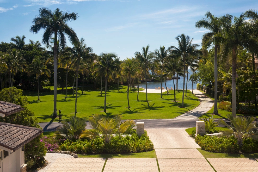 "Old Florida Refined" by Bell-la by Bell Landscape Architecture Inc. - Photo 42