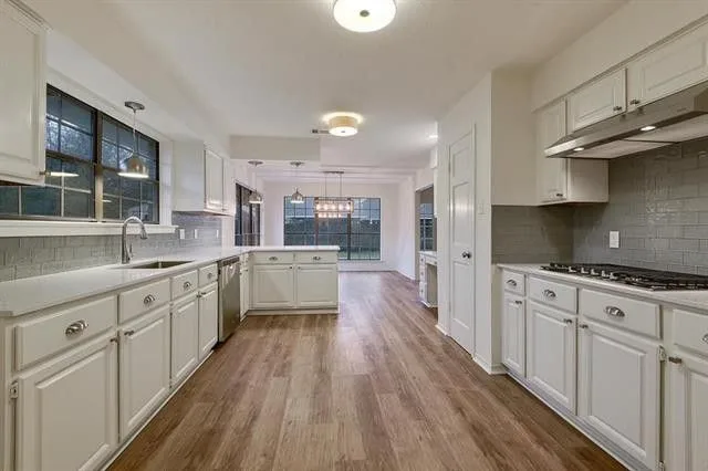 Total Construction & Renovation LLC - Photo 11