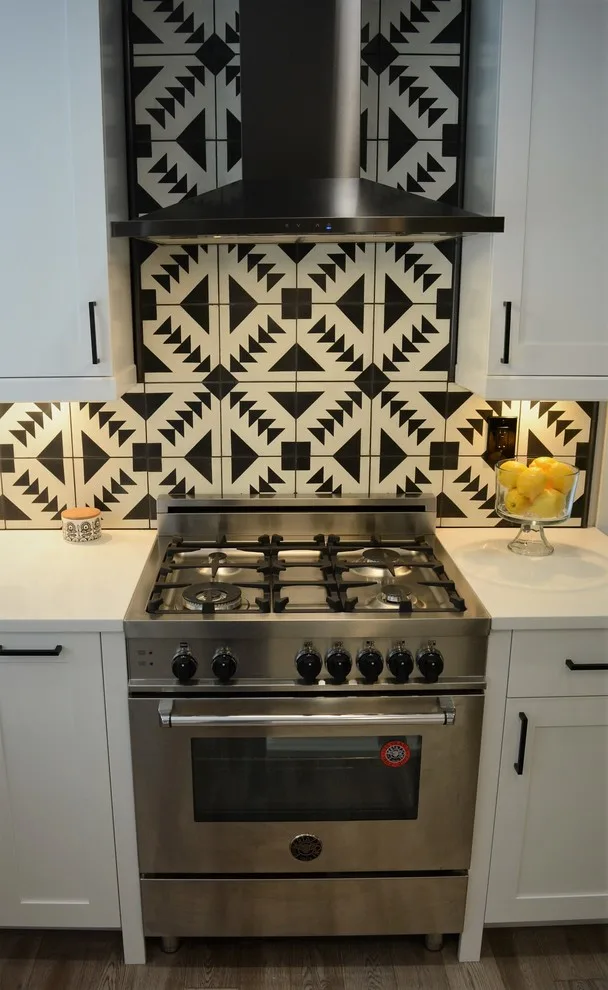 Transitional Kitchen at Lake Stevens by Serene Remodeling, LLC - Photo 2