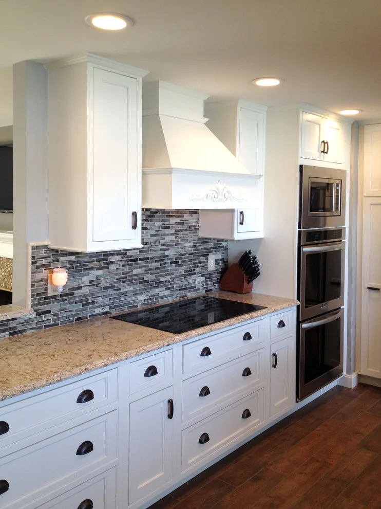 Lakehouse Evolution by Cabinet Creations, Inc. - Photo 2