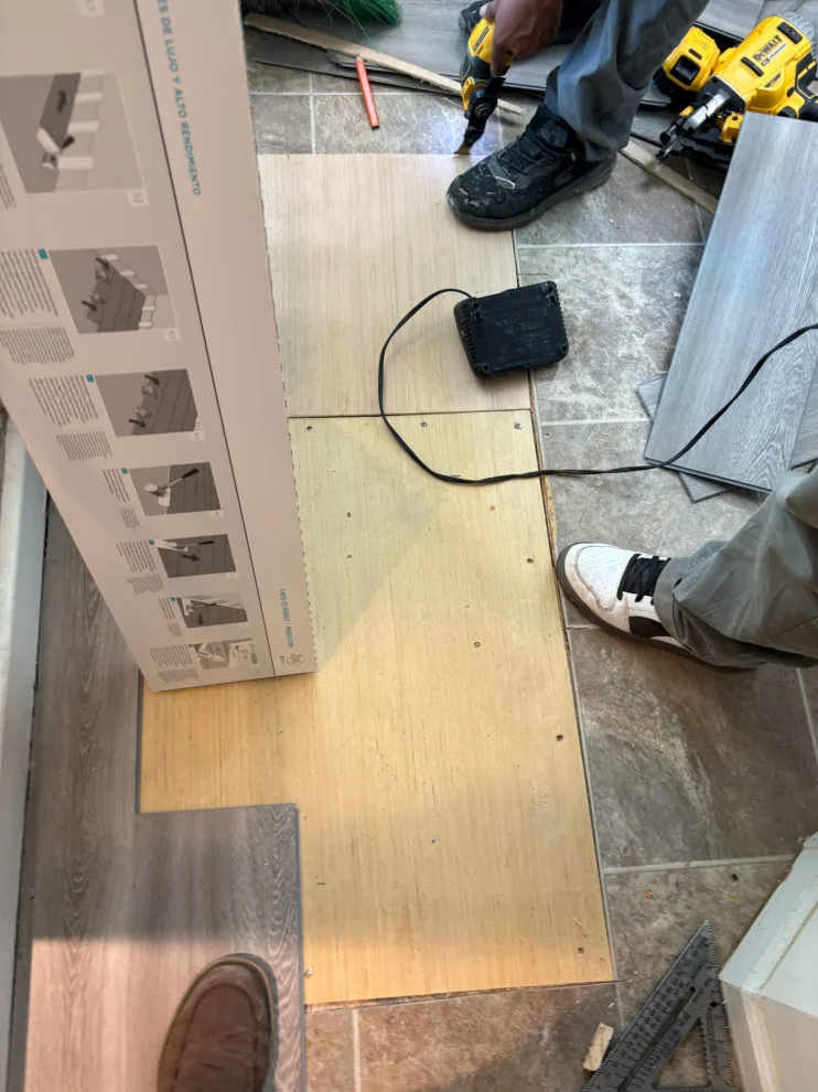 Synthetic Floor Covering by Moreno Painting & Remodeling Service - Photo 5
