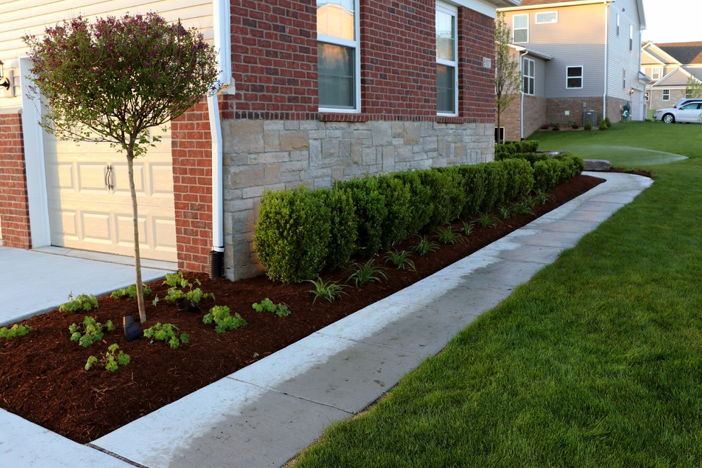 Clarkston, MI - Landscape Design & Build by Troy Clogg Landscape Associates - Photo 4