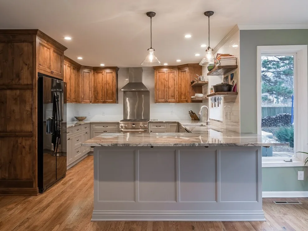 Decker Cabinets - Photo 2