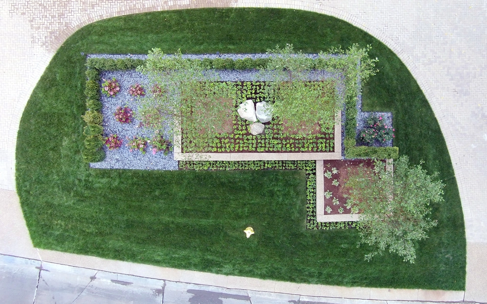 Clinton Township, MI - Front Yard Design & Build by Troy Clogg Landscape Associates - Photo 11