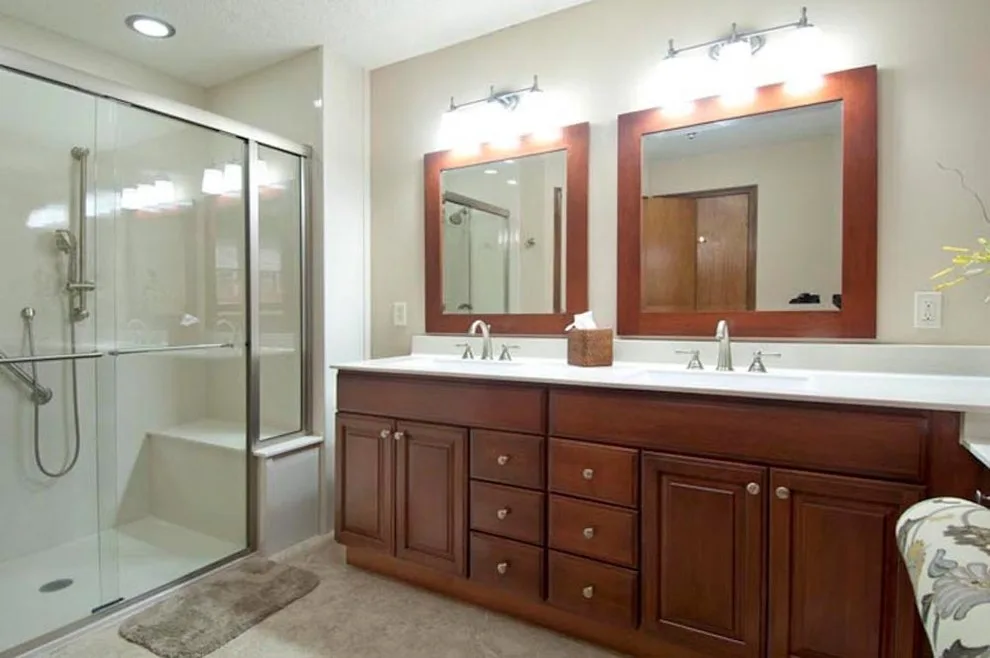 Lewis Center Primary Bathroom by Simple Bath & Simple Kitchen - Photo 5