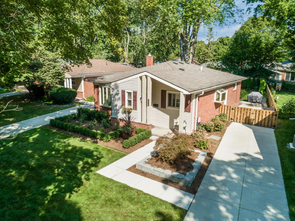 Royal Oak, MI - Front Yard Landscape Design & Install by Troy Clogg Landscape Associates - Photo 20