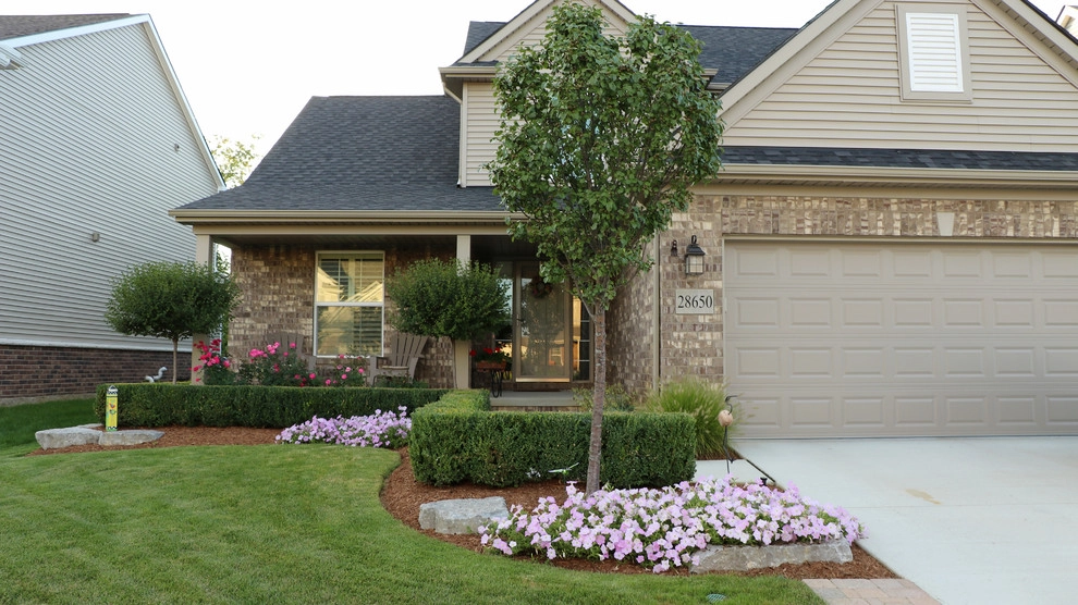 New Hudson, MI - Front Yard Design & Build by Troy Clogg Landscape Associates - Photo 5