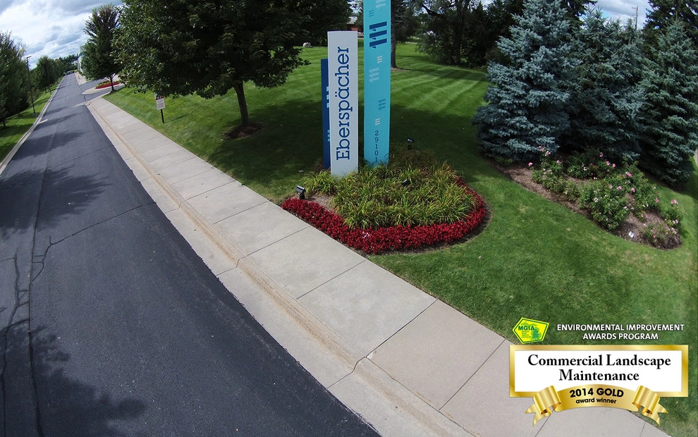 Wixom, MI - Commercial Maintenance by Troy Clogg Landscape Associates - Photo 6