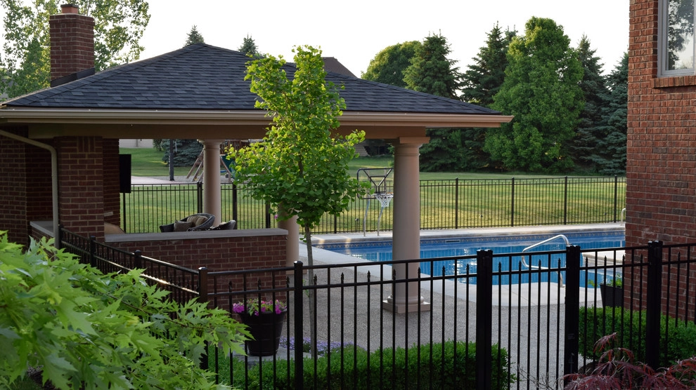 Shelby Township, MI - Backyard Design & Consruction by Troy Clogg Landscape Associates - Photo 16
