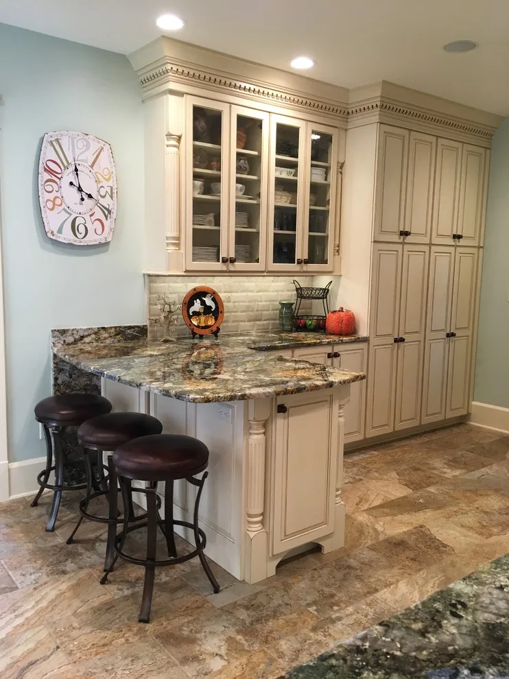 Lincoln Avenue Kitchen by Skip Knoll INC Professional Remodeling - Photo 25
