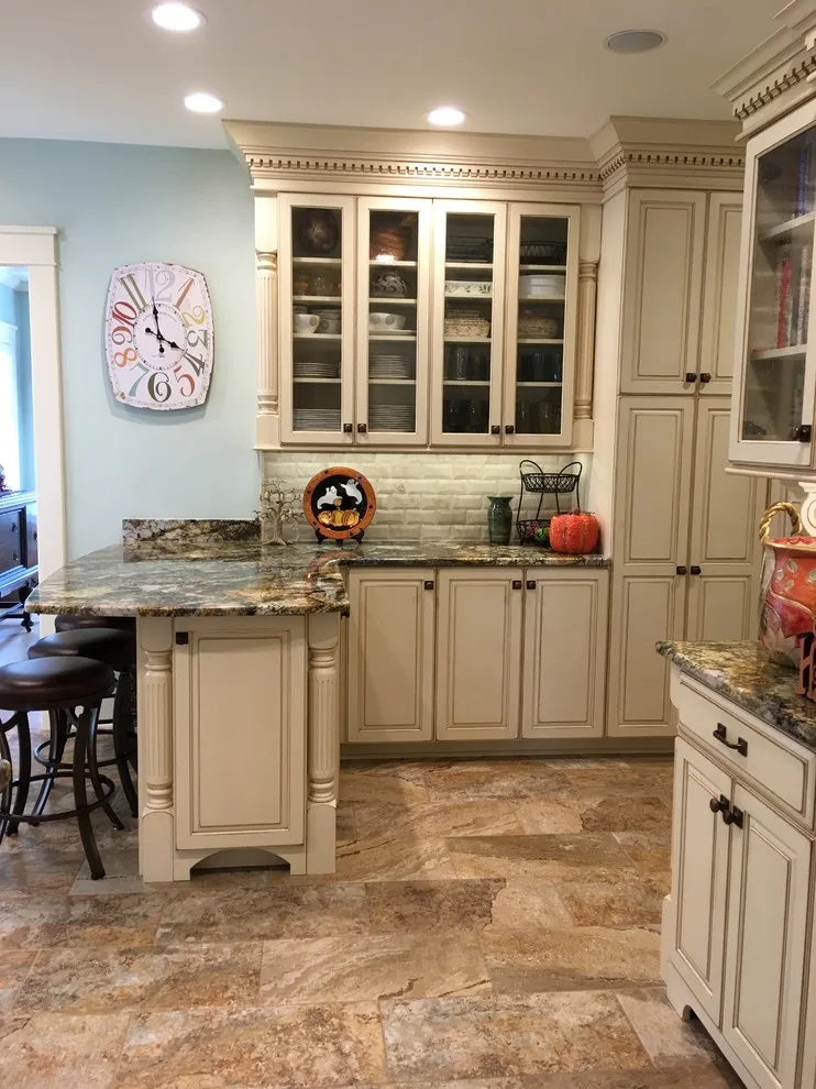 Lincoln Avenue Kitchen by Skip Knoll INC Professional Remodeling - Photo 33