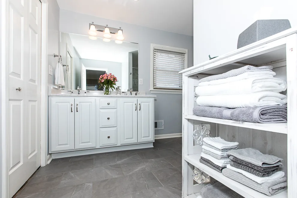 LOCUST CIRCLE PRIMARY BATHROOM by AWS Remodeling And Design - Photo 2