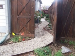 Hardscaped Side Yard by True North Landscaping - Photo 2