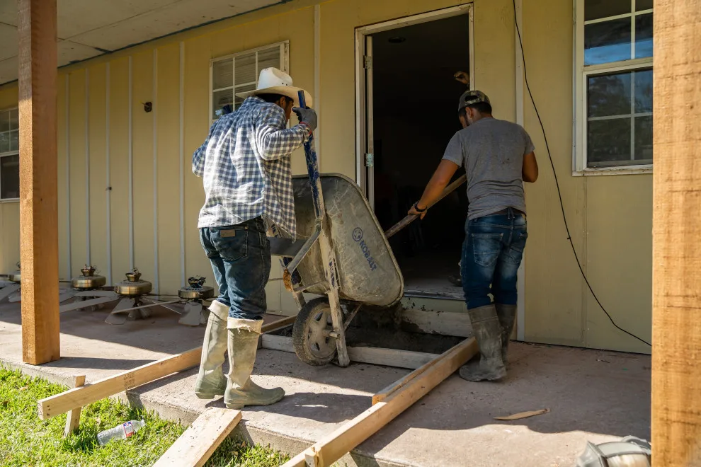 Longhorn Parkway Initiative by Vaughn Construction - Photo 30