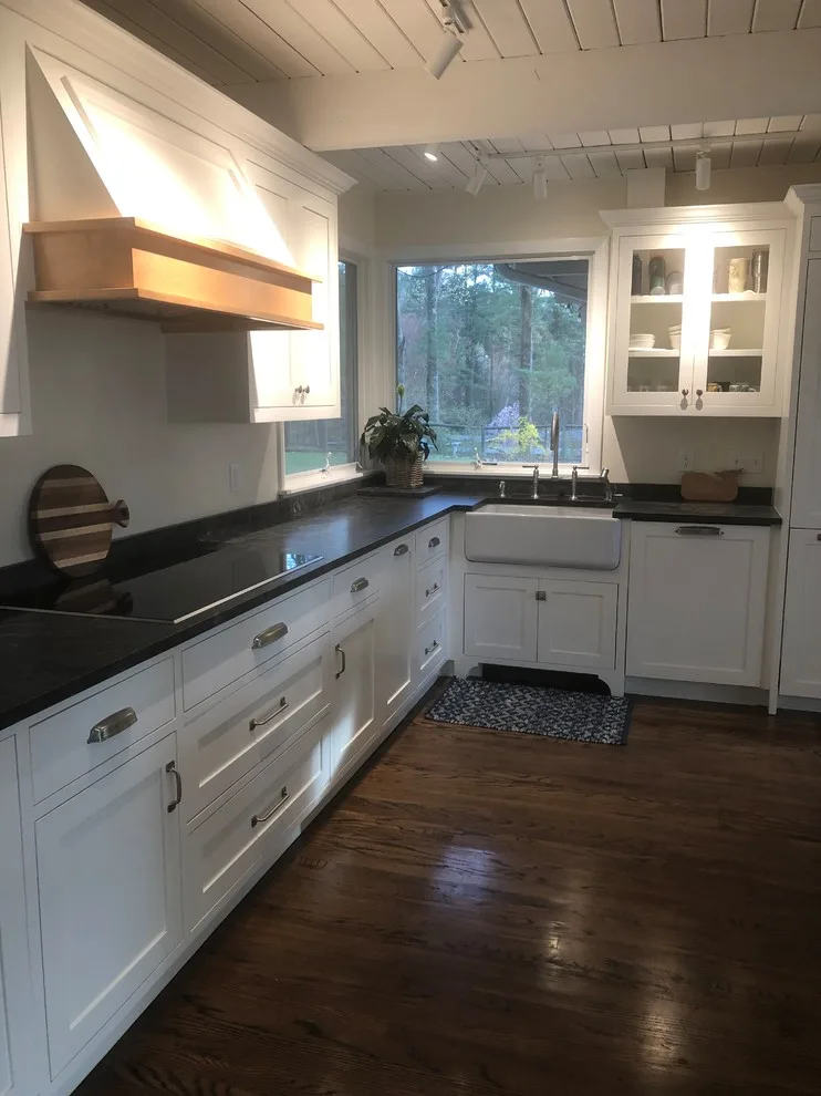 Charming Country Kitchen by Taylor Made Cabinets, Leominster MA - Photo 4
