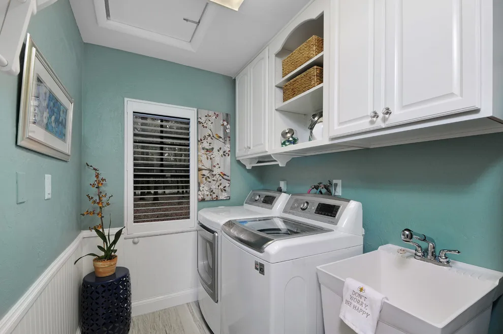 Lowes Bathroom and Laundry by Norm Walters Construction Inc. - Photo 16