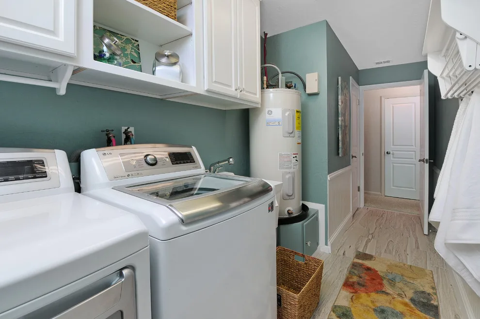 Lowes Bathroom and Laundry by Norm Walters Construction Inc. - Photo 26