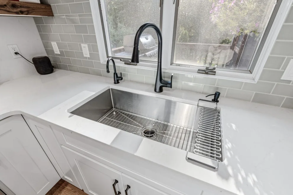 All-Inclusive: Opulent Kitchen for Cooking and Entertaining by TigerTown Home Improvement LLC - Photo 8
