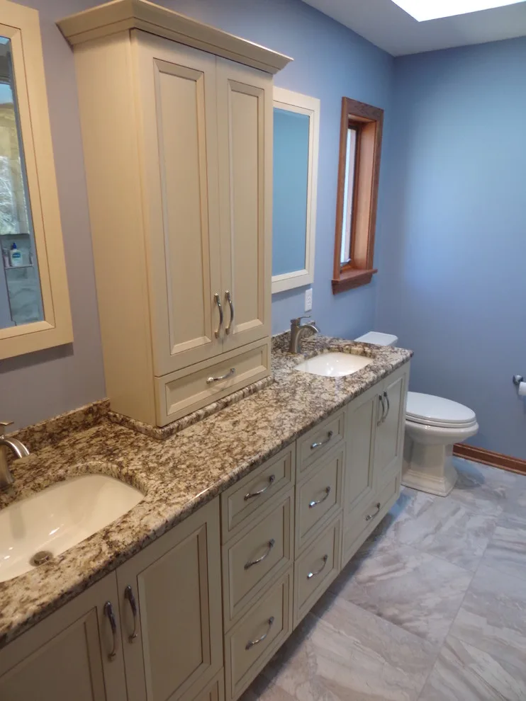 Magnolia Blossom Drive Restroom by Skip Knoll INC Professional Remodeling - Photo 11