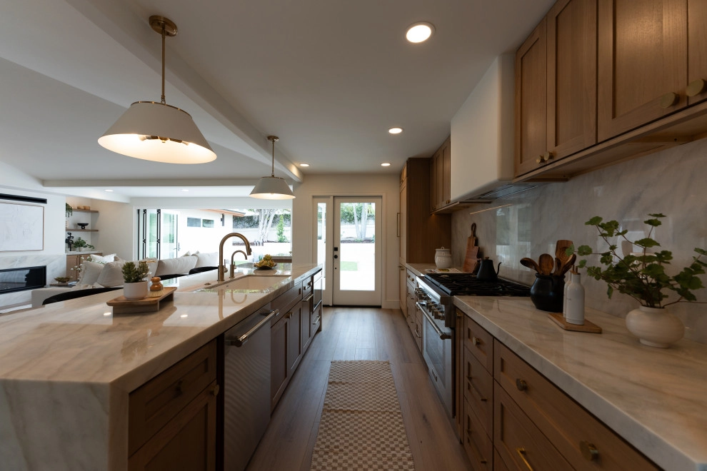COMPLETE INTERIOR & EXTERIOR HOME RENOVATION by BNC Builders INC. - Photo 13