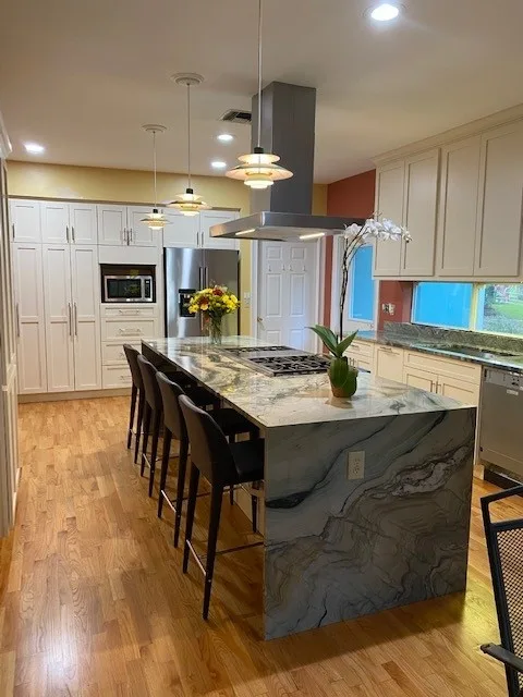 Charming Kitchen in Mount Dora by Murray Construction Services, Inc. - Photo 4