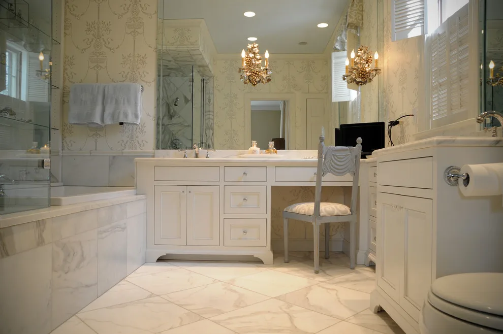 Primary Bathroom by Hartert-Russell - Photo 28