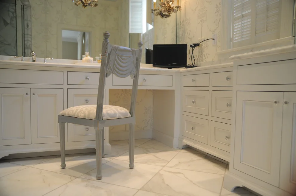 Primary Bathroom by Hartert-Russell - Photo 20