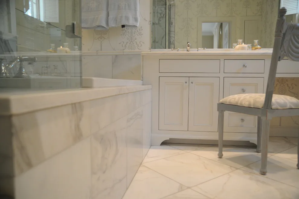 Primary Bathroom by Hartert-Russell - Photo 27